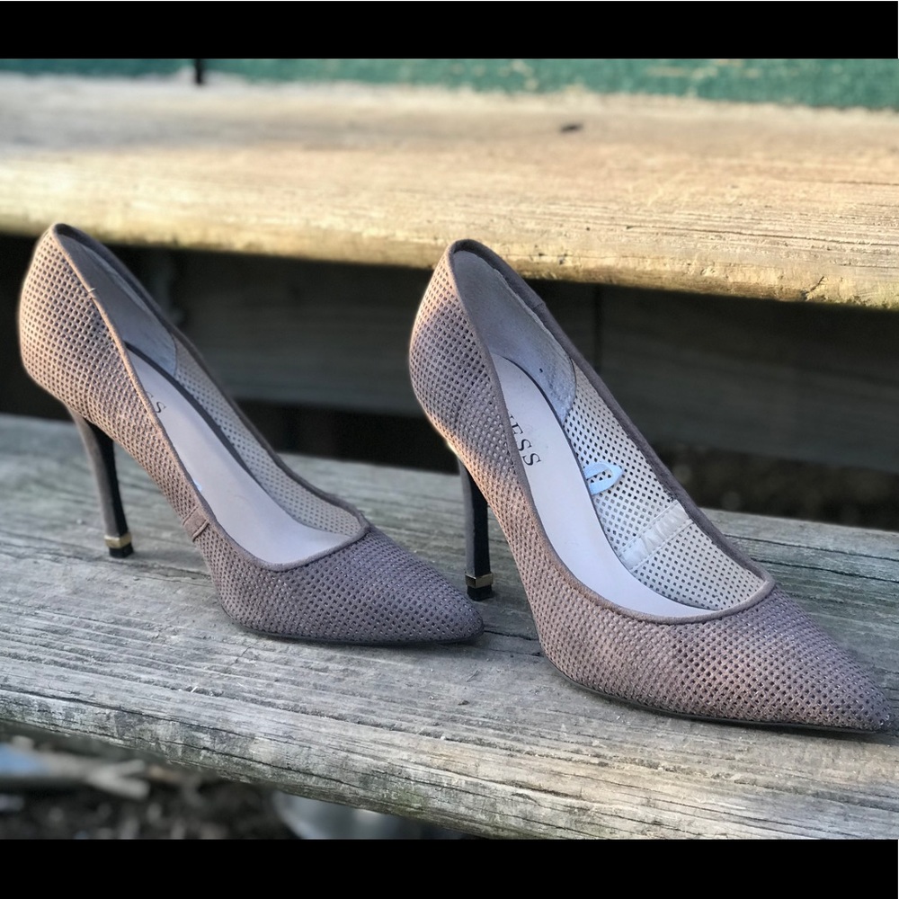 Guess mesh heels